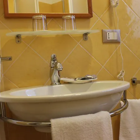 Maria Caderina Village Hotel