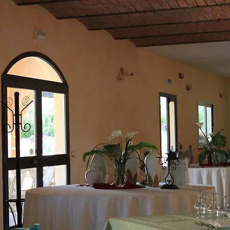 Hotel Maria Caderina Green Village 4*