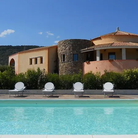 Maria Caderina Village