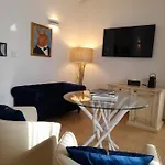 Maria Caderina Village Hotel 4*