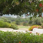 Maria Caderina Village Hotel
