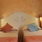 Maria Caderina Village Hotel 4*