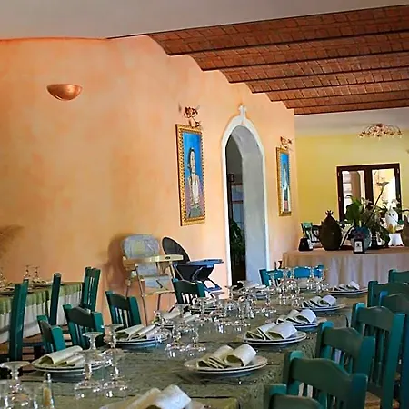 Maria Caderina Village ホテル