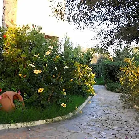 Maria Caderina Village מלון פוסאדה