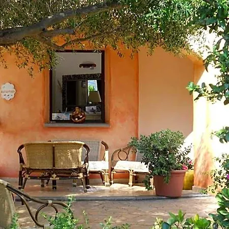 מלון Maria Caderina Village פוסאדה