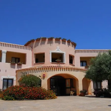 فندق Maria Caderina Village 4*