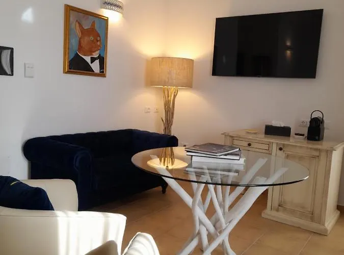 Maria Caderina Village Hotel 4*