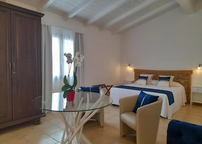 Hotel Maria Caderina Village Posada (Sardinia)