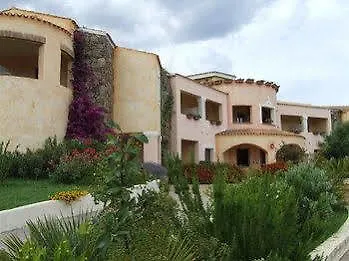 Maria Caderina Village Hotel 4*